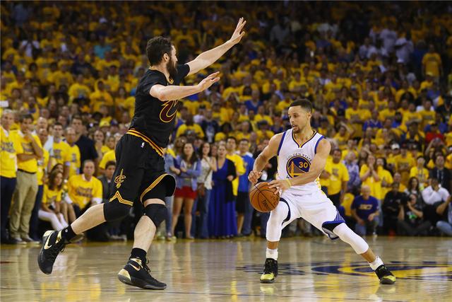 记者调查詹姆斯与Fanatics直升机合同引发NBA关注